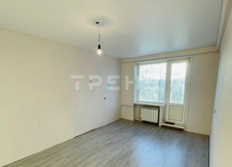 Продам 1-ком. квартиру, 31.5 м2, Санкт-Петербург, улица Добровольцев, 48, улица Добровольцев