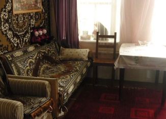 Продам 4-ком. квартиру, 56.2 м2, Аксай, улица Шевченко, 14/2