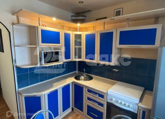 Продам 2-комнатную квартиру, 44.8 м2, Заинск, улица Ленина, 5