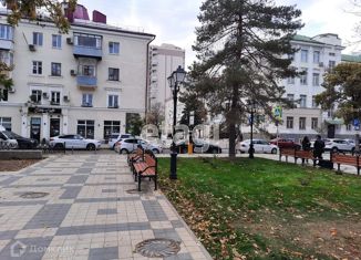 Продаю 2-ком. квартиру, 56 м2, Краснодар, Постовая улица, 8, Постовая улица