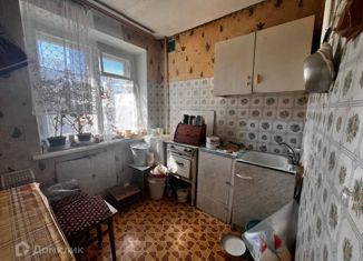 Продаю 2-комнатную квартиру, 46 м2, Советск, Красноармейская улица, 3