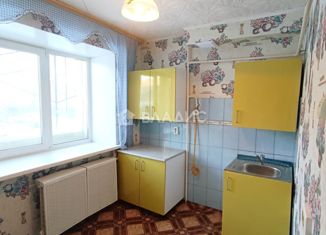 Продается 2-комнатная квартира, 55 м2, Пермь, улица Малкова, 18, Дзержинский район