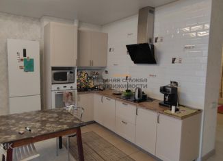 Сдаю четырехкомнатную квартиру, 93 м2, Уфа, бульвар Давлеткильдеева, 5, Октябрьский район