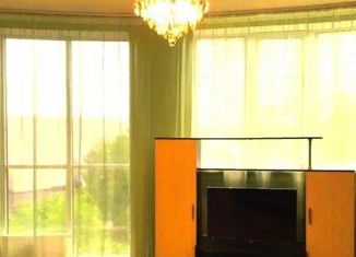 Аренда 2-комнатной квартиры, 105 м2, Белгород, Садовая улица, 3