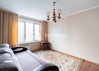 Продам трехкомнатную квартиру, 57.9 м2, Москва, Профсоюзная улица, 130к2