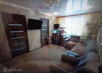 Продаю 4-комнатную квартиру, 60.9 м2, Аша, улица Кирова, 55