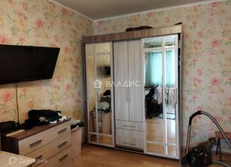 Продаю трехкомнатную квартиру, 64.4 м2, Санкт-Петербург, улица Маршала Захарова, 17к2, Красносельский район