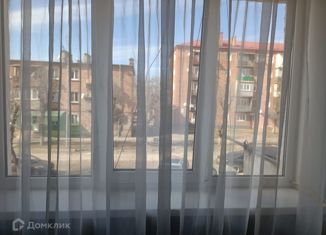 Продается 1-комнатная квартира, 30 м2, Беслан, улица Маркова, 19