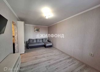Продам двухкомнатную квартиру, 43 м2, Кемерово, проспект Ленина, 118А, Ленинский район