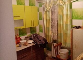 Продаю однокомнатную квартиру, 31.8 м2, Шахты, Майская улица, 24