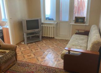 Продается двухкомнатная квартира, 44.5 м2, село Кременкуль, улица Ленина, 5