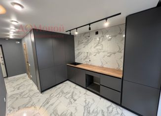 Продам 1-комнатную квартиру, 41 м2, Смоленская область, улица Куриленко, 18