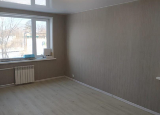 Продается 3-комнатная квартира, 60.8 м2, рабочий посёлок Переяславка, улица Авиаторов, 66