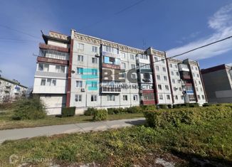 Продажа двухкомнатной квартиры, 53.4 м2, Белово, 3-й микрорайон, 68