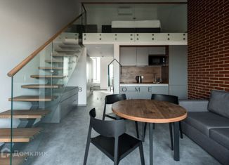 Сдам в аренду 2-ком. квартиру, 70 м2, Санкт-Петербург, Днепропетровская улица, 37, метро Лиговский проспект