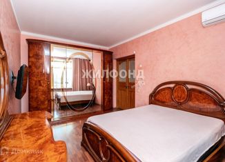 Продажа 4-комнатной квартиры, 134.5 м2, Новосибирск, Советская улица, 65, метро Красный проспект