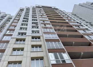 Двухкомнатная квартира на продажу, 60 м2, Тюмень, улица Николая Зелинского, 19