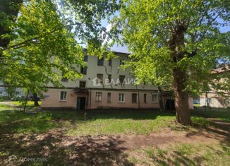 Продаю трехкомнатную квартиру, 55 м2, Пенза, улица Суворова, 167/5, Ленинский район