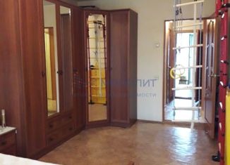 Продаю 3-ком. квартиру, 63.4 м2, Нижний Новгород, Каширская улица, 70, Каширская улица