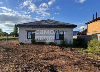 Продаю дом, 120 м2, посёлок Петровский, Южная улица, 22