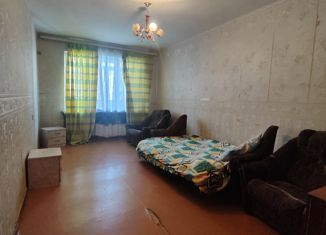 Продам 2-комнатную квартиру, 52 м2, Элиста, 8-й микрорайон, 4, 8-й микрорайон