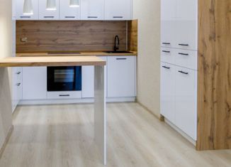 Продается 2-комнатная квартира, 51 м2, Екатеринбург, улица Энтузиастов, 36Б/3, улица Энтузиастов