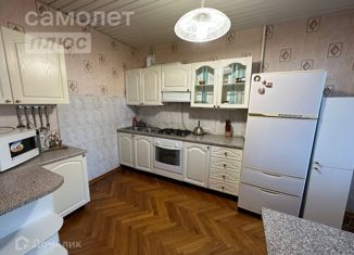 Сдается трехкомнатная квартира, 110 м2, Владимирская область, улица Пичугина, 14