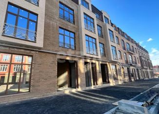 Продается трехкомнатная квартира, 83 м2, Владикавказ, Городская улица