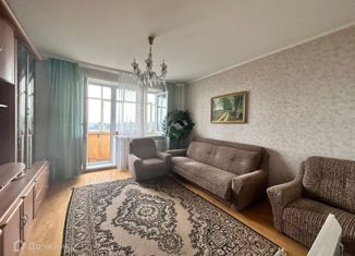 Продается 3-комнатная квартира, 62.5 м2, деревня Плетенёвка, Школьная улица, 2