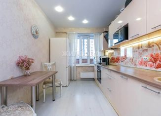 Продажа 4-ком. квартиры, 100 м2, Новосибирск, микрорайон Горский, 10, метро Студенческая