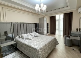 3-ком. квартира на продажу, 159 м2, Каспийск, проспект Акулиничева, 4