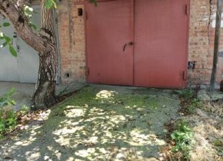 Продам гараж, 30 м2, Аксай, Садовая улица, 20к2