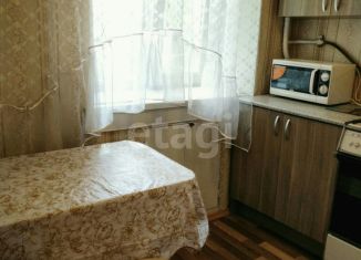 Продается 3-комнатная квартира, 54.9 м2, Екатеринбург, улица Отто Шмидта, 72, улица Отто Шмидта