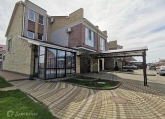 Продажа таунхауса, 233.4 м2, Ейск, Парковая улица