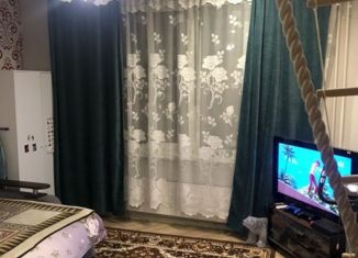 Продаю 1-ком. квартиру, 38 м2, Ростов-на-Дону, улица Скачкова, 62, ЖК Акварель