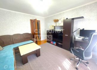 2-ком. квартира на продажу, 50 м2, Крымск, улица Ленина