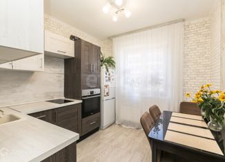 Продам 1-комнатную квартиру, 32.2 м2, Тюмень, Лесопарковая улица, 13А