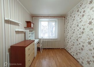 Продажа 2-комнатной квартиры, 39 м2, посёлок городского типа Медведево, Коммунистическая улица, 16