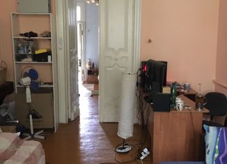 Двухкомнатная квартира на продажу, 68.9 м2, Ставрополь, улица Дзержинского, 134, микрорайон № 1