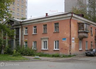 Продаю однокомнатную квартиру, 35 м2, Екатеринбург, улица Черняховского, 45