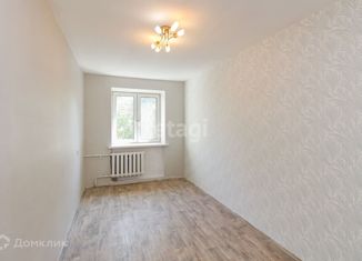 Продам двухкомнатную квартиру, 43.9 м2, Тюменская область, улица Маршала Захарова, 9