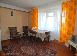 Продается однокомнатная квартира, 33 м2, Костерёво, улица Серебренникова, 37