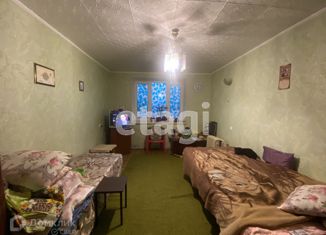 Продаю 1-ком. квартиру, 34.7 м2, посёлок городского типа Гвардейское, Сумская улица, 34