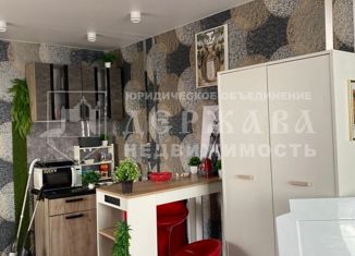 Продажа 1-ком. квартиры, 23 м2, Кемерово, улица Сибиряков-Гвардейцев, 19