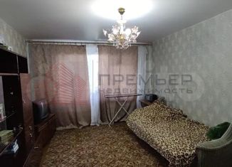 Продается 2-комнатная квартира, 50 м2, Волгоград, Центральный район, улица Дымченко, 18