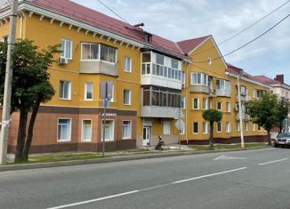 Продажа 3-ком. квартиры, 67 м2, Артём, Заречная улица, 4