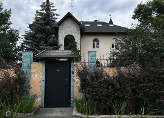 Продам дом, 318 м2, Екатеринбург, метро Динамо, Званый переулок, 22