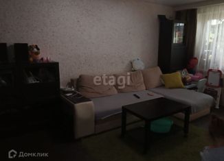 Продаю 2-комнатную квартиру, 45 м2, Батайск, улица Луначарского, 168