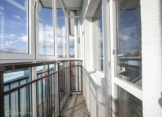 Продам 4-комнатную квартиру, 66.1 м2, посёлок Октябрьский, Локтинская улица, 14