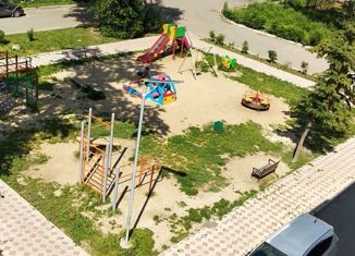 Продажа 3-ком. квартиры, 55.7 м2, Благовещенск, улица Чайковского, 193/2